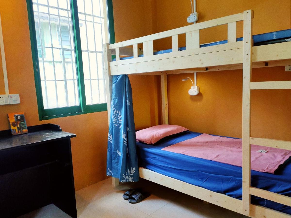 Foshan Cuba Youth Hostel Rum bild