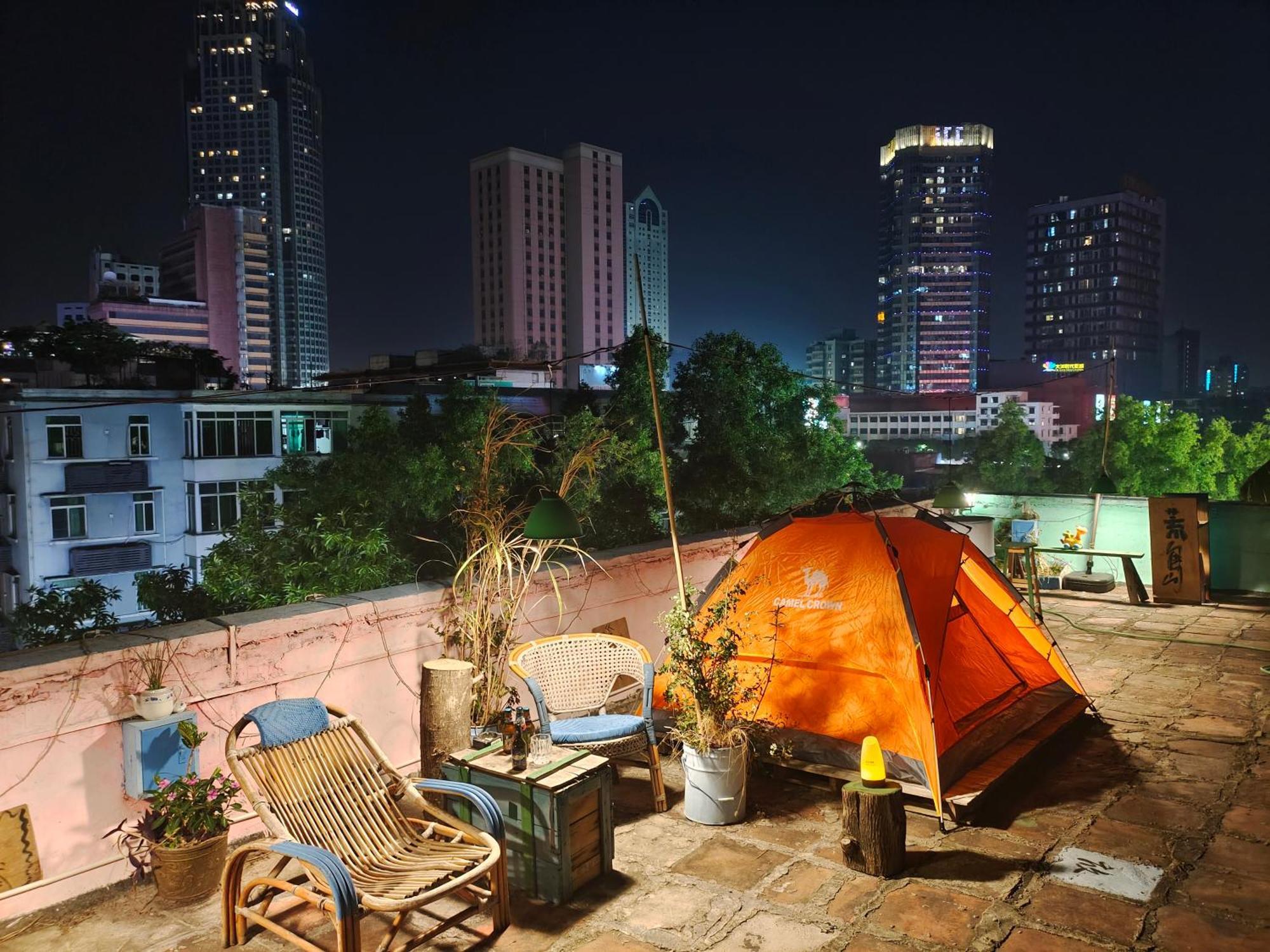 Foshan Cuba Youth Hostel Rum bild